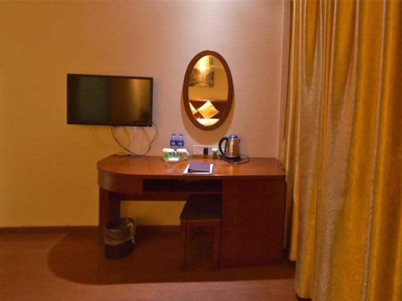 Greentree Inn Shanghai Songjiang District Yanshou Road Li Ta Express Hotel Zhujing ภายนอก รูปภาพ